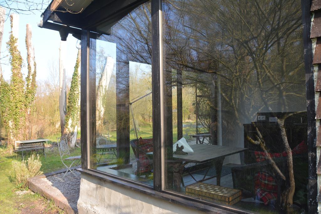 Chambres D'Hotes, Gites La Petite Madeleine La Madelaine-sous-Montreuil Экстерьер фото